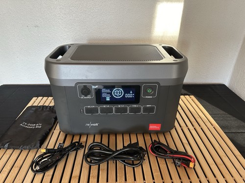 Revolt powerstation solar - powerstation,